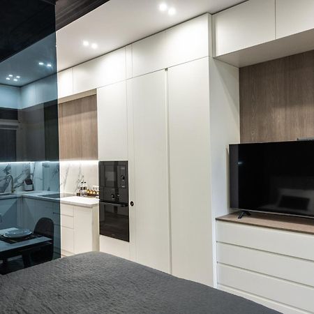 Luxury Apartments Smart House Użhorod Zewnętrze zdjęcie