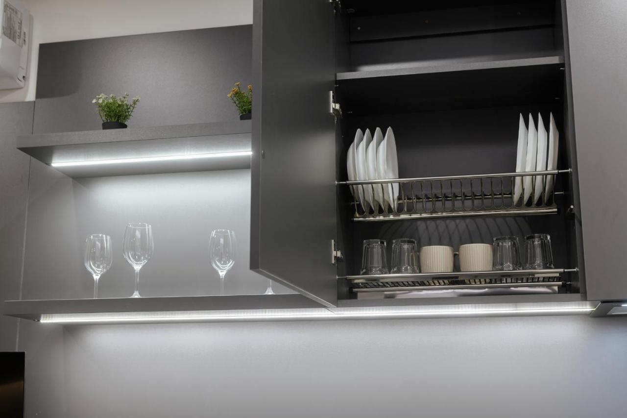 Luxury Apartments Smart House Użhorod Zewnętrze zdjęcie