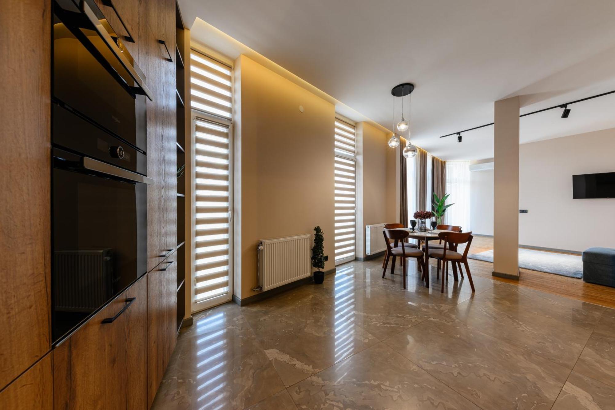 Luxury Apartments Smart House Użhorod Zewnętrze zdjęcie