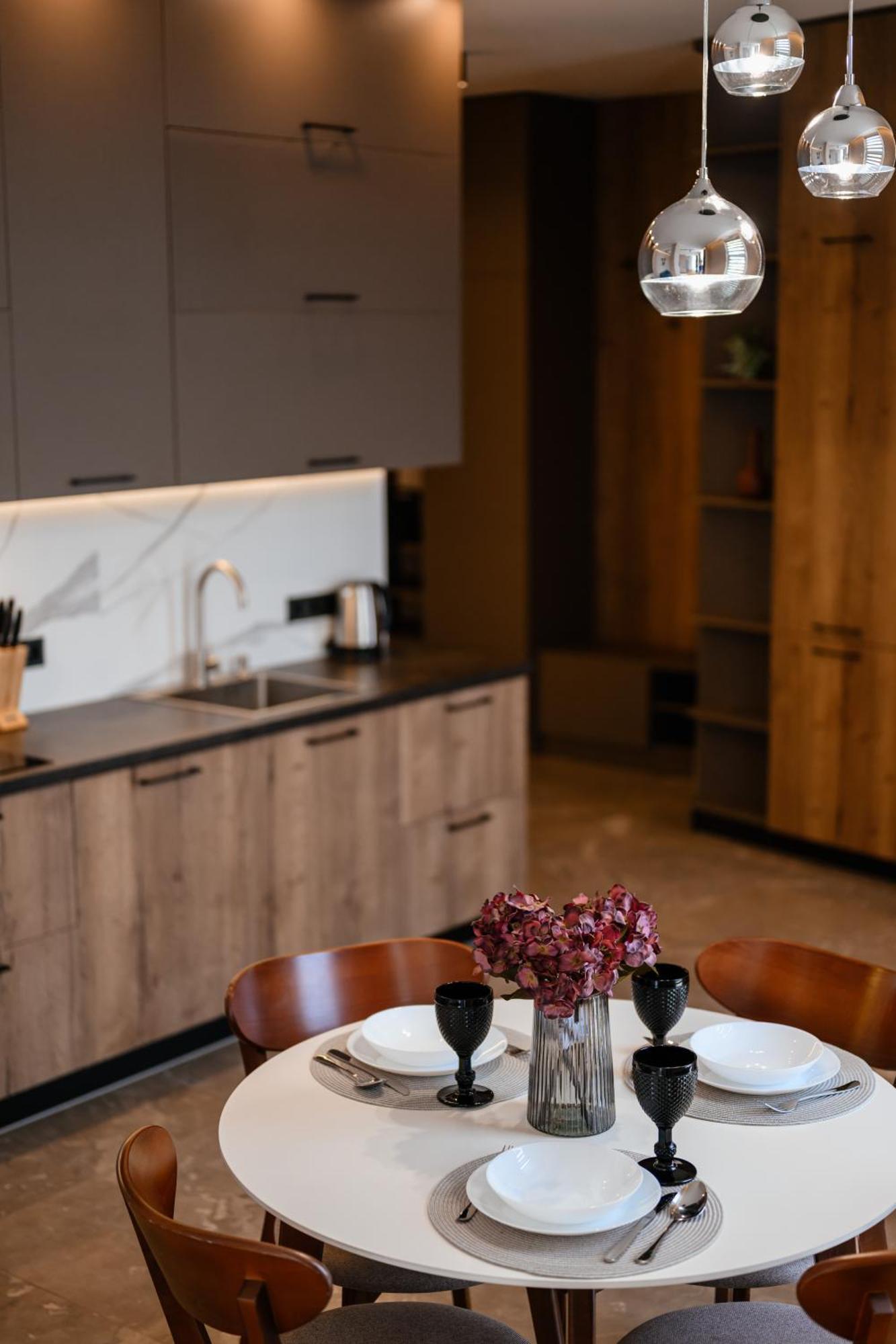 Luxury Apartments Smart House Użhorod Zewnętrze zdjęcie