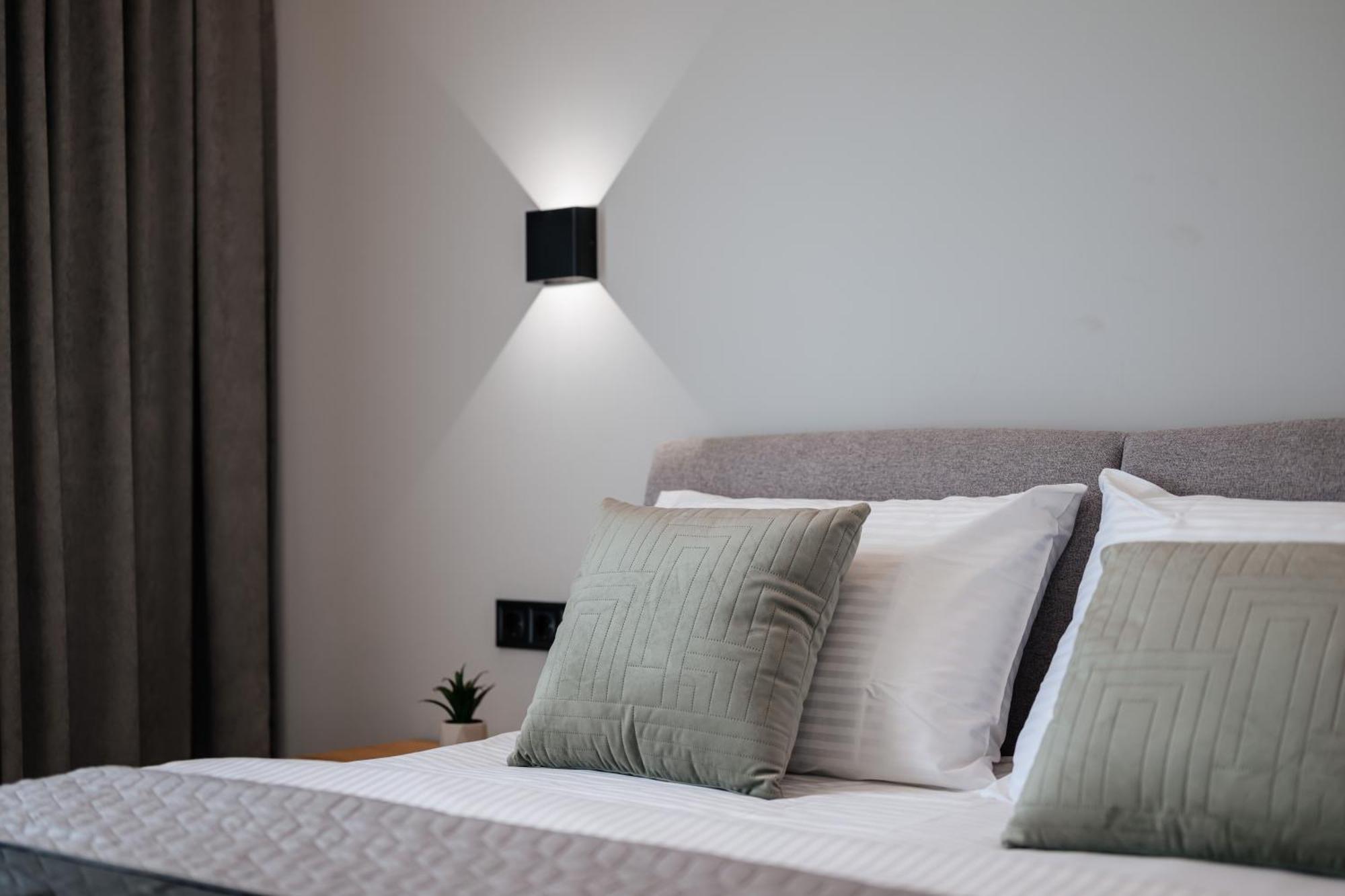 Luxury Apartments Smart House Użhorod Zewnętrze zdjęcie
