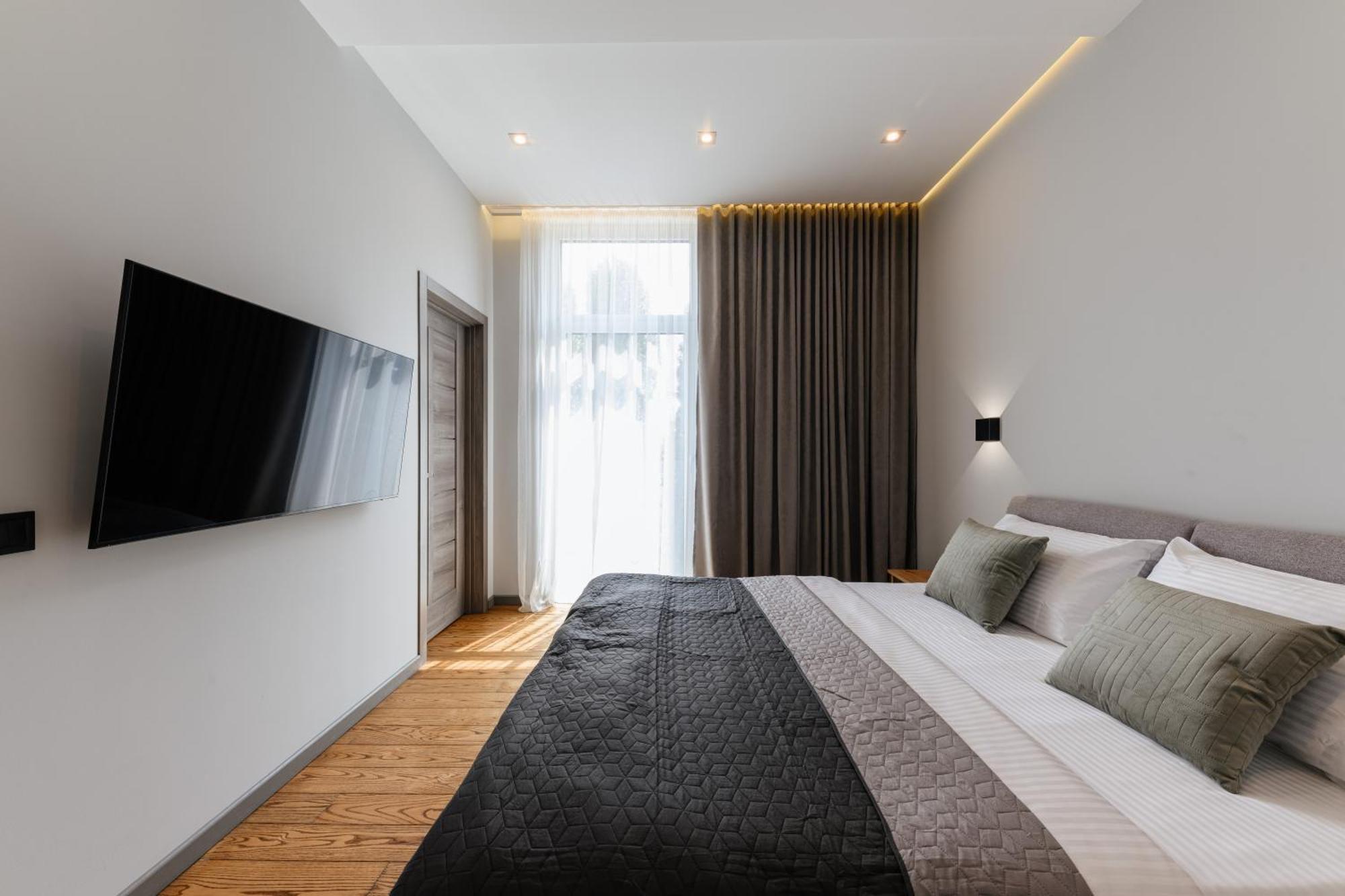 Luxury Apartments Smart House Użhorod Zewnętrze zdjęcie