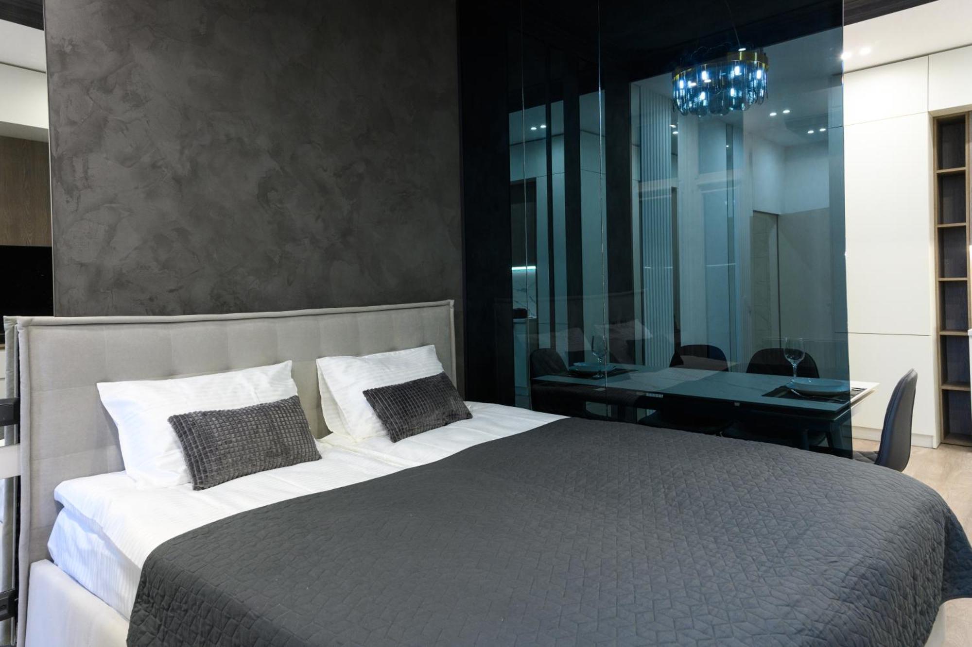 Luxury Apartments Smart House Użhorod Zewnętrze zdjęcie