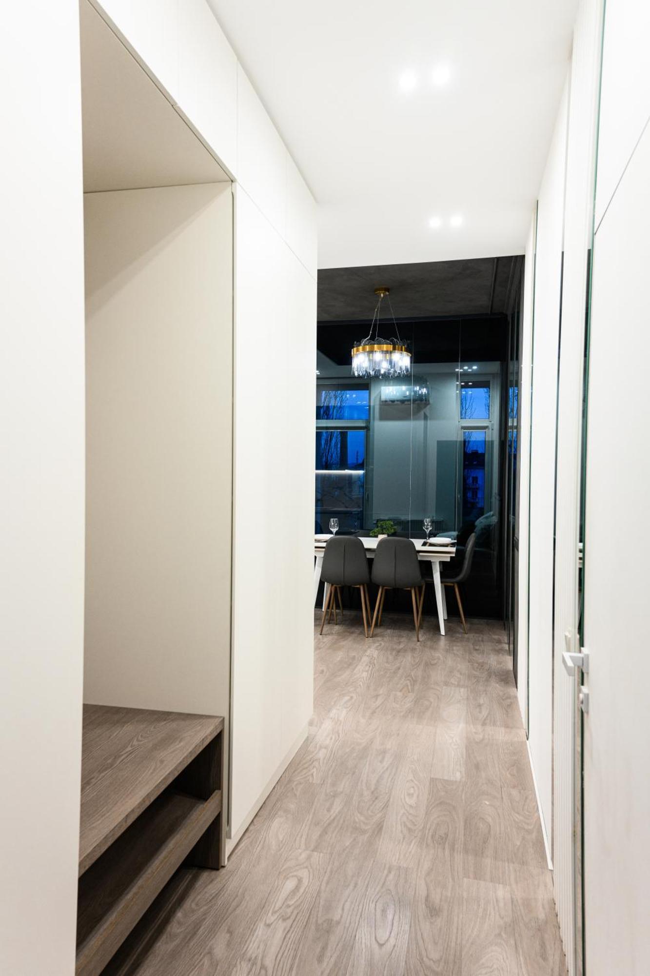 Luxury Apartments Smart House Użhorod Zewnętrze zdjęcie